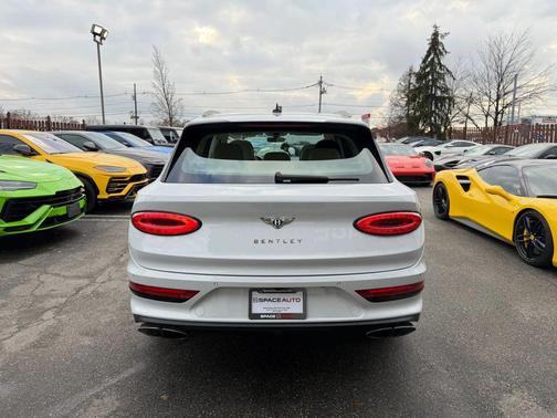 2021 Bentley Bentayga V8