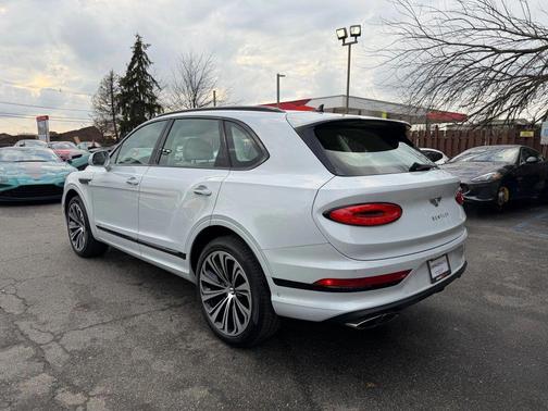 2021 Bentley Bentayga V8