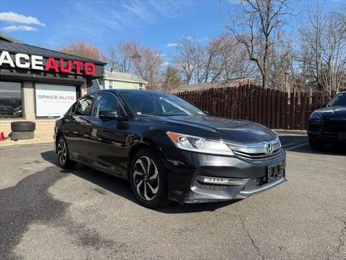 2017 Honda Accord EX-L w/Navigation & Honda Sensing