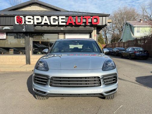 2020 Porsche Cayenne Cayenne