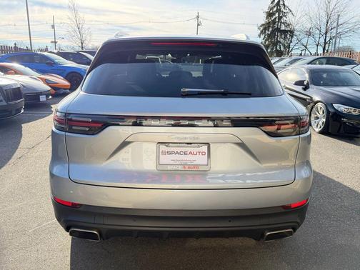 2020 Porsche Cayenne Cayenne