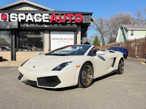 White 2013 Lamborghini Gallardo LP550-2