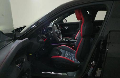 2023 Audi RS e-tron GT quattro