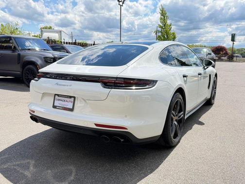 White 2018 Porsche Panamera 4