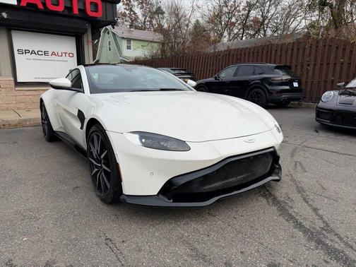 2019 Aston Martin Vantage Coupe 2D