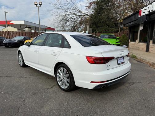 2017 Audi A4 Season of Audi ultra Premium