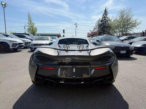 2016 McLaren 570S Coupe 2D