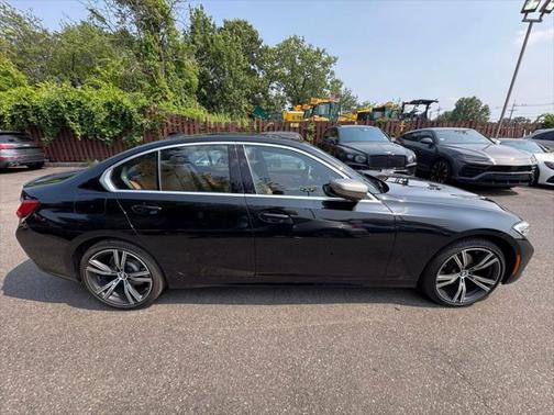 2019 BMW 330 xDrive