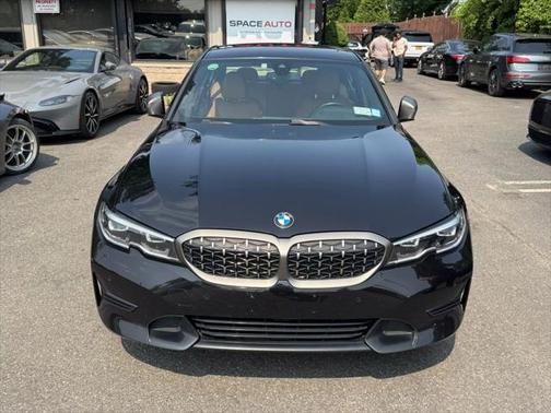 2019 BMW 330 xDrive