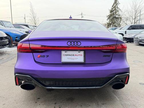 Navarra Blue Metallic 2021 Audi RS 7 4.0T