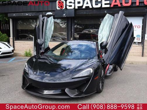 2017 McLaren 570GT Base