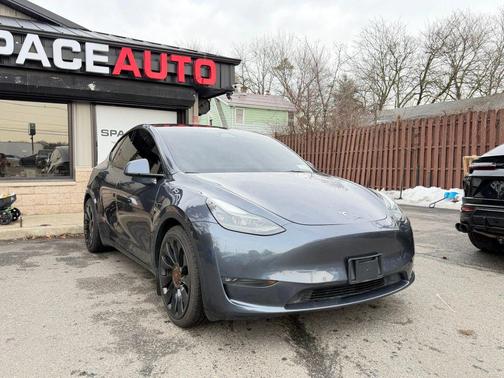 2022 Tesla Model Y Performance Dual Motor All-Wheel Drive