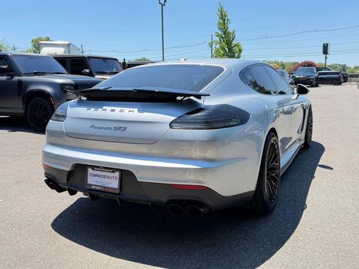 Rhodium Silver Metallic 2014 Porsche Panamera GTS