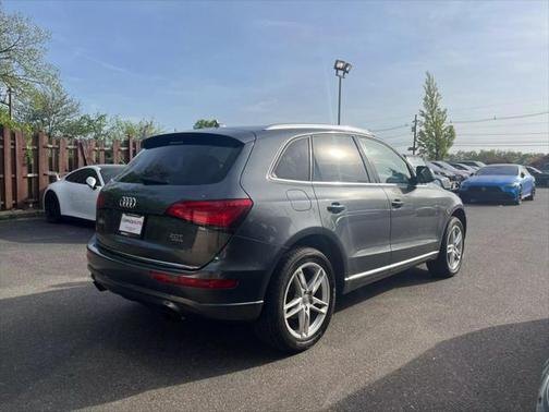 2016 Audi Q5 2.0T Premium Plus
