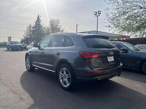 2016 Audi Q5 2.0T Premium Plus