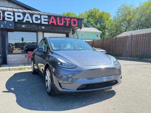 Gray 2023 Tesla Model Y Long Range Dual Motor All-Wheel Drive