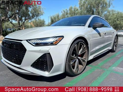 2021 Audi RS 7 4.0T