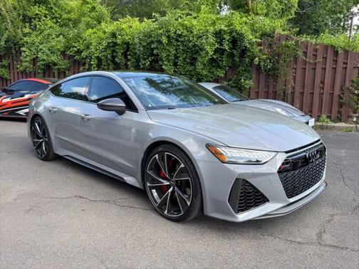 2021 Audi RS 7 4.0T