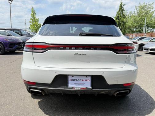 White 2020 Porsche Macan Macan Sport Edition