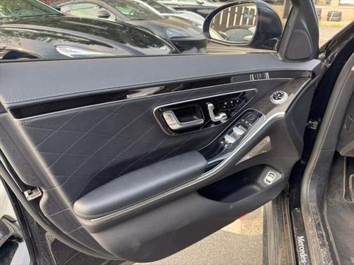 2022 Mercedes-Benz S-Class 4MATIC