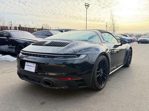 2022 Porsche 911 Targa 4 GTS