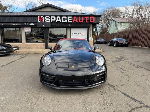 2022 Porsche 911 Targa 4S