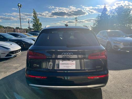2019 Audi Q5 2.0T Premium Plus