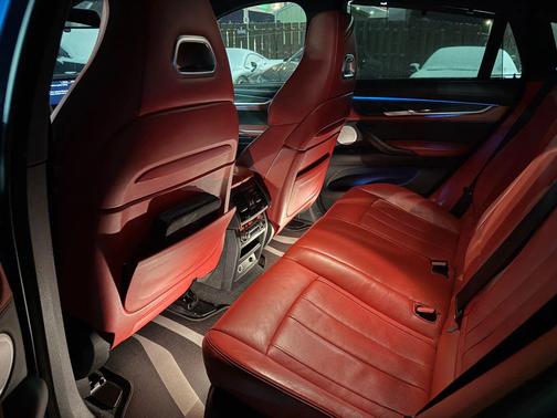 2015 BMW X6 M Sport Utility 4D