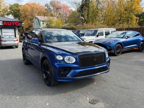 2021 Bentley Bentayga V8