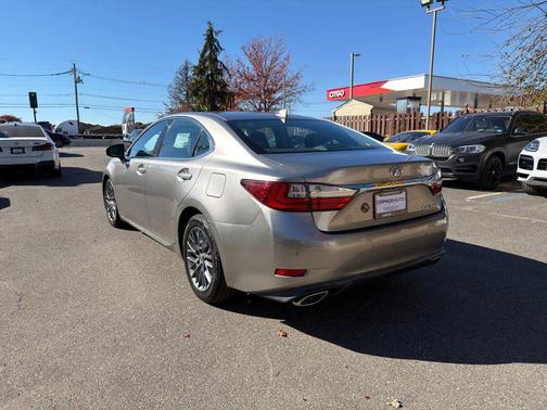 2018 Lexus ES 350 Base