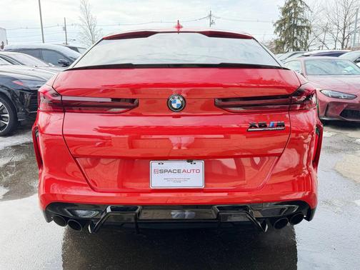 2022 BMW X6 M Sport Utility 4D