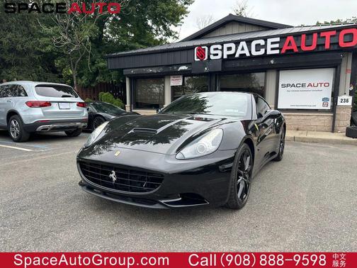 2013 Ferrari California Base