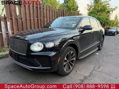 2023 Bentley Bentayga V8 Sport Utility 4D