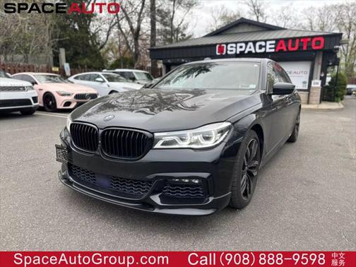 2018 BMW 750 i xDrive