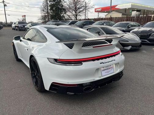 2022 Porsche 911 Carrera GTS