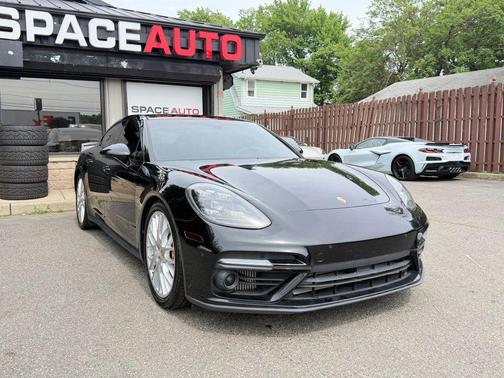 Black 2017 Porsche Panamera Turbo