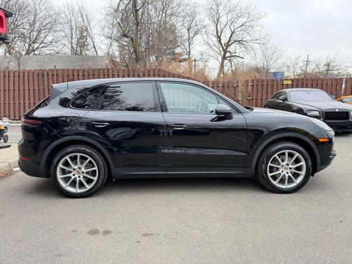 2019 Porsche Cayenne Cayenne