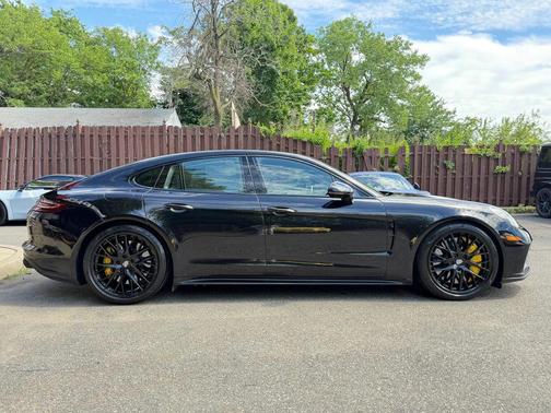 Black 2017 Porsche Panamera Turbo