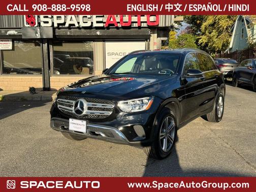 Black 2022 Mercedes-Benz GLC 300 4MATIC