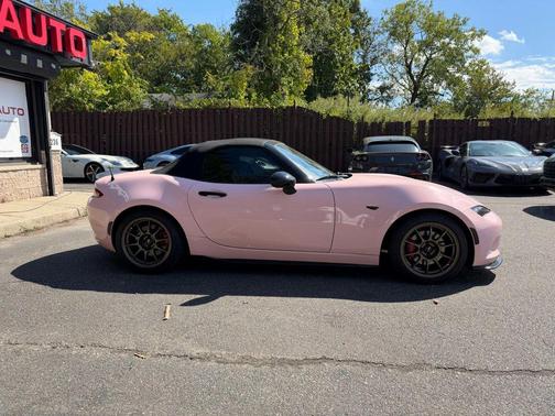 2023 Mazda MX-5 Miata Sport