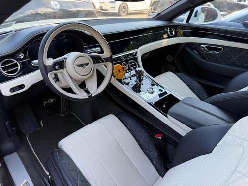 White 2020 Bentley Continental GT V8
