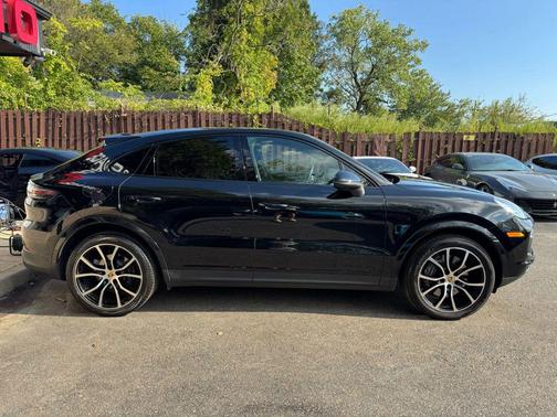 2021 Porsche Cayenne Cayenne