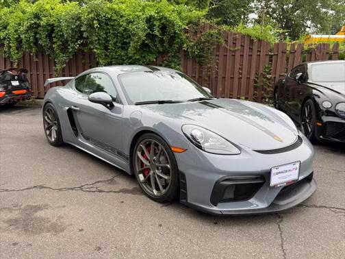 2023 Porsche 718 Cayman GT4