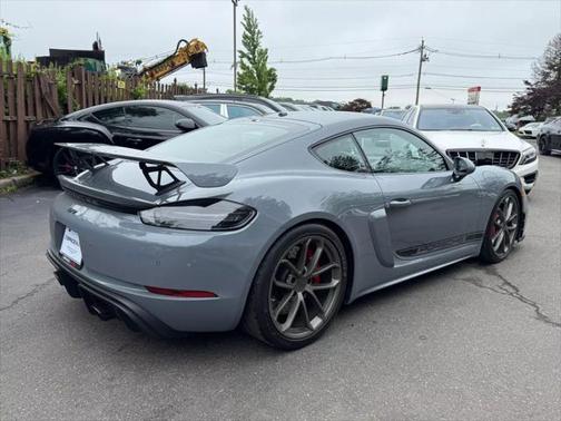 2023 Porsche 718 Cayman GT4