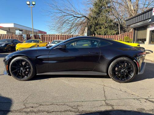 2020 Aston Martin Vantage Coupe 2D