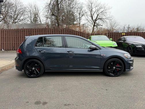 2019 Volkswagen Golf GTI 2.0T S 4-Door