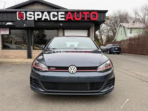 2019 Volkswagen Golf GTI 2.0T S 4-Door