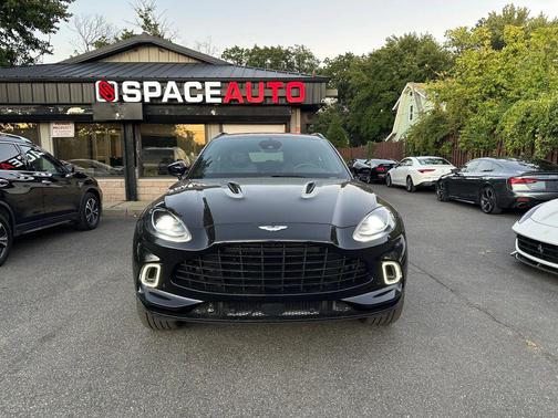2021 Aston Martin DBX Sport Utility 4D