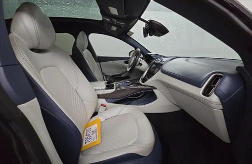 2021 Aston Martin DBX Sport Utility 4D