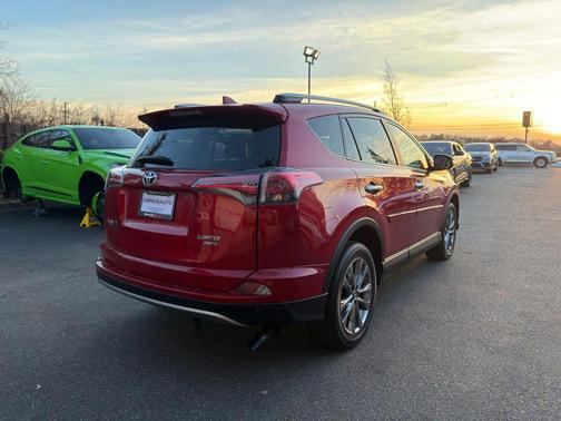 2017 Toyota RAV4 Limited